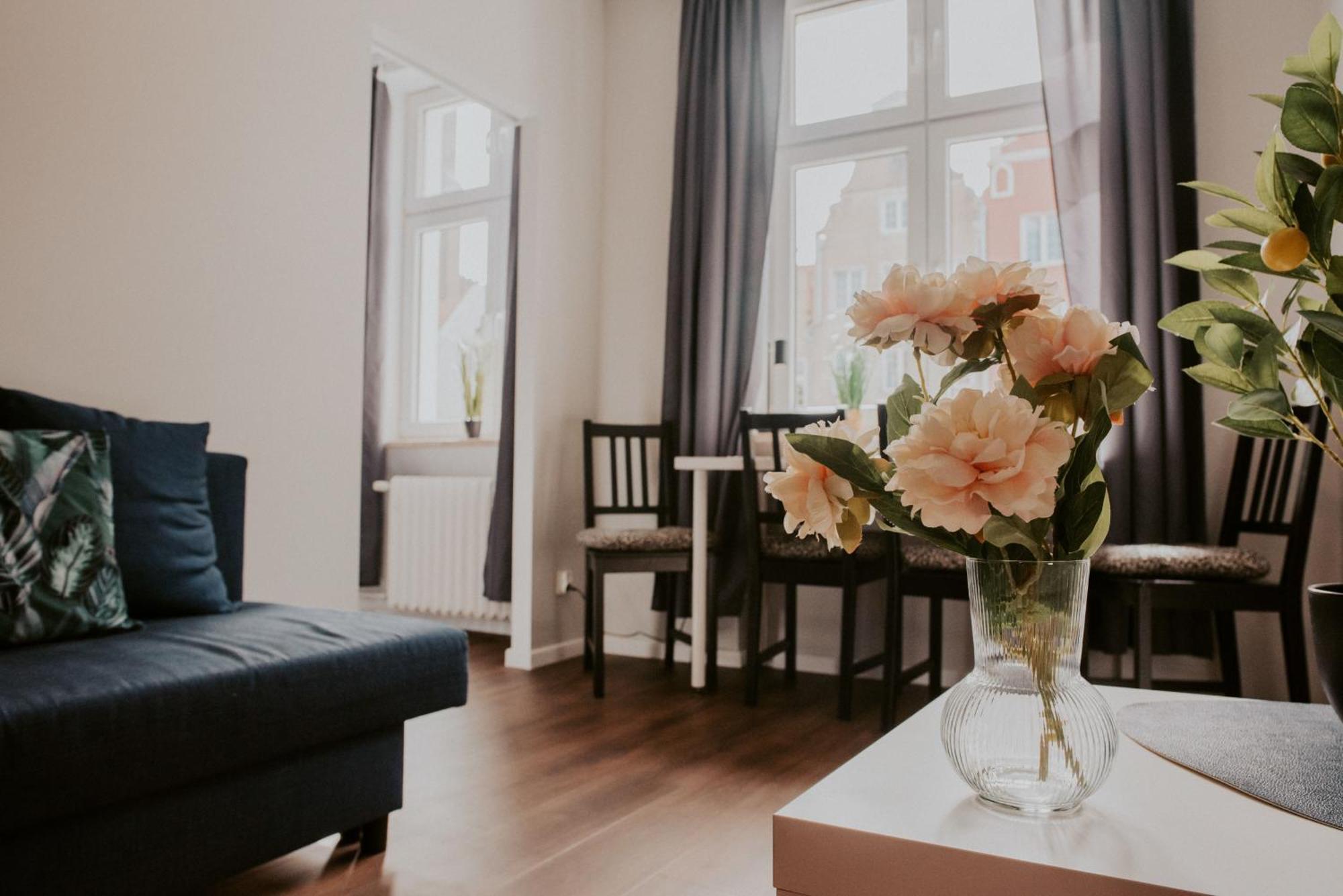Lemon Tree Apartament Sw Ducha Gdansk Apartment ภายนอก รูปภาพ