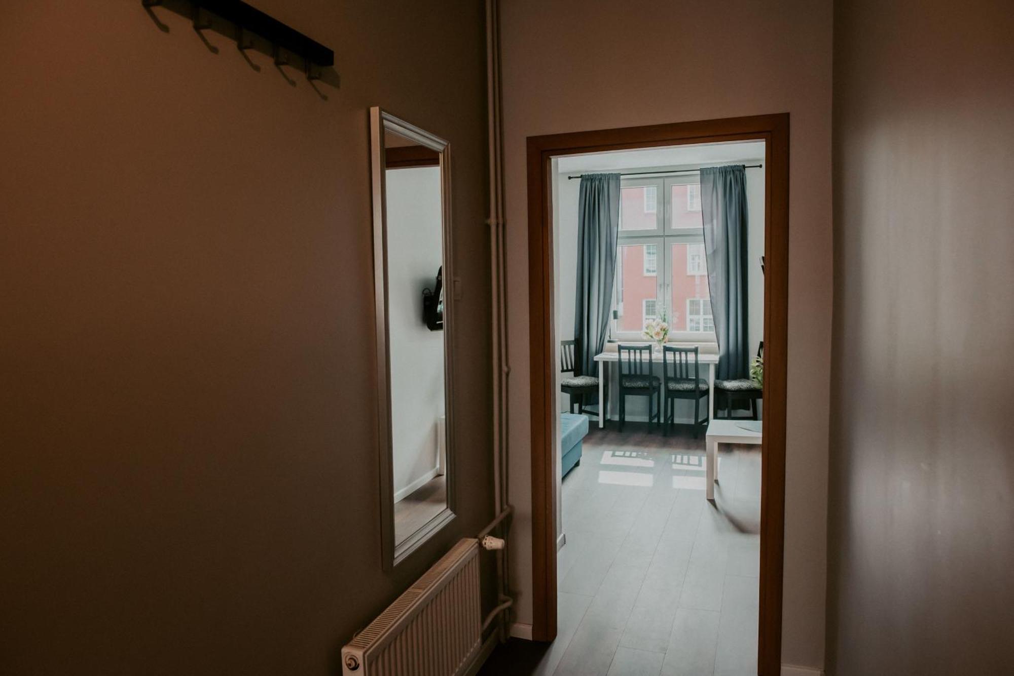 Lemon Tree Apartament Sw Ducha Gdansk Apartment ภายนอก รูปภาพ